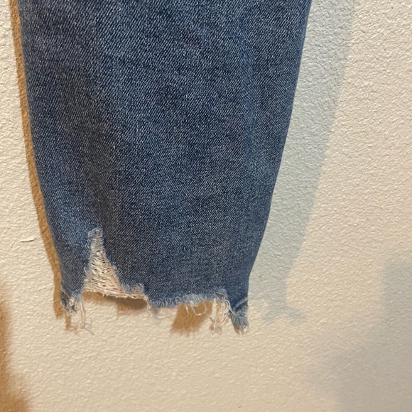 American Eagle Curvy Mom size 6 Jeans - Picture 7 of 9